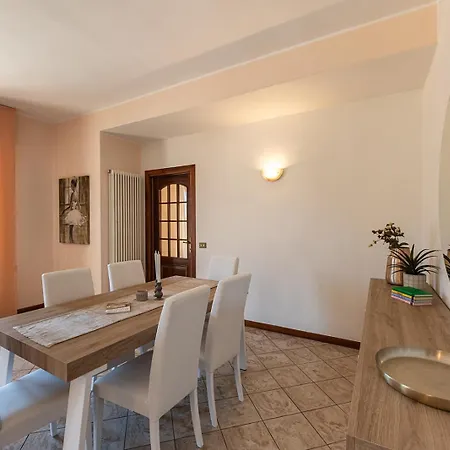 Apartament Bellavista - View - Near The Cremia